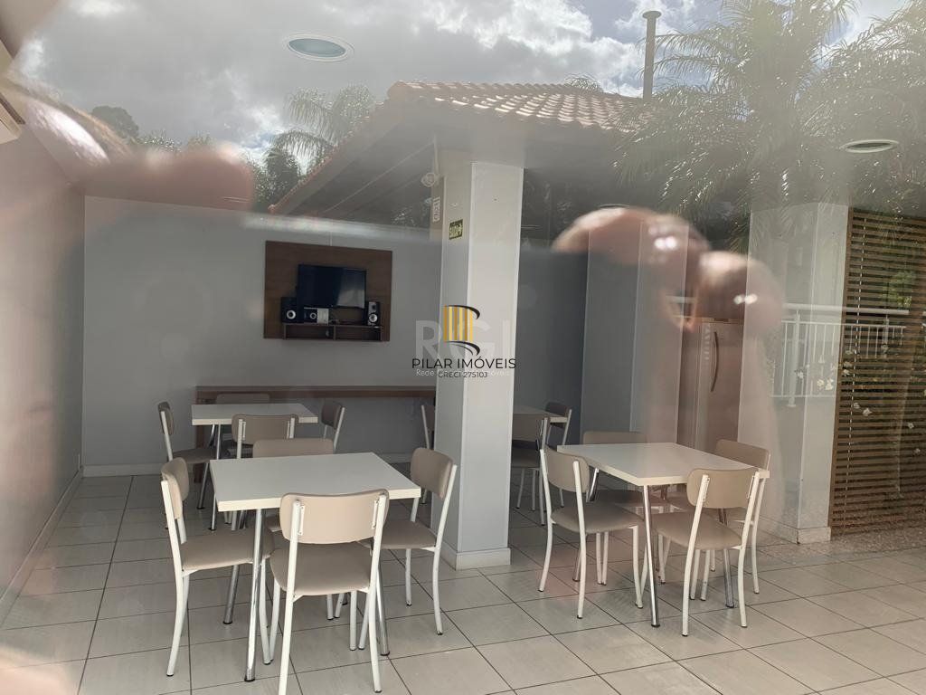 Lindo apartamento com vista e posição solar privilegiada.