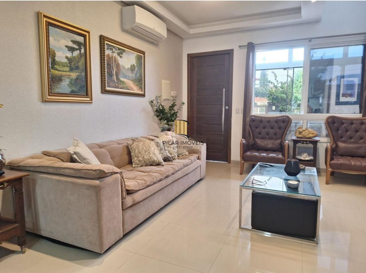Casa na praia  Xangri-la c 222m2 privados  , 3 dormit, 2 Suites semi mobiliada c piscina. aceita imóvel como parte do pagamento em Porto Alegre