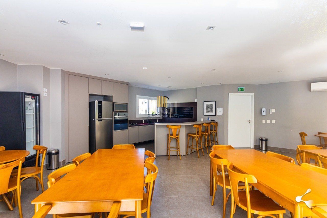 Casa Condominio para Venda - 142,39m², 3 dormitórios, sendo 1 suites, 2 vagas - Vila Nova, Porto Alegre