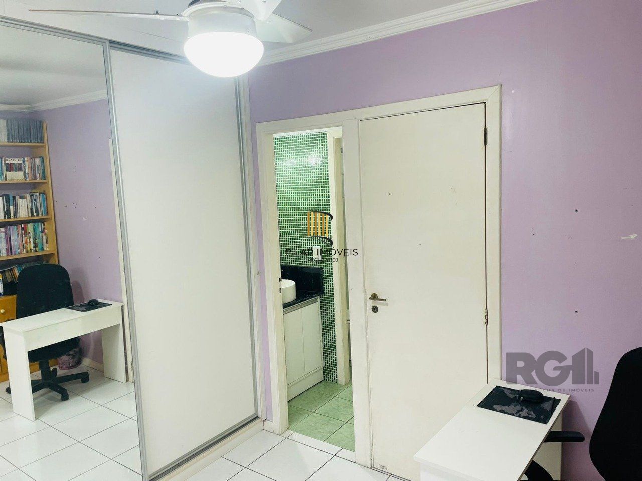 Ótima casa de 3 dormitórios no Condomínio Vivendas do Porto no bairro Tristeza