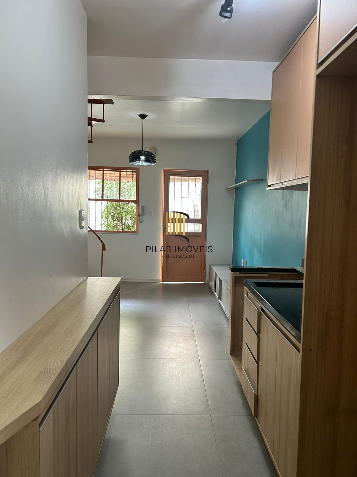 Casa 2 dormitórios no bairro Guarujá - Pilar Imóveis