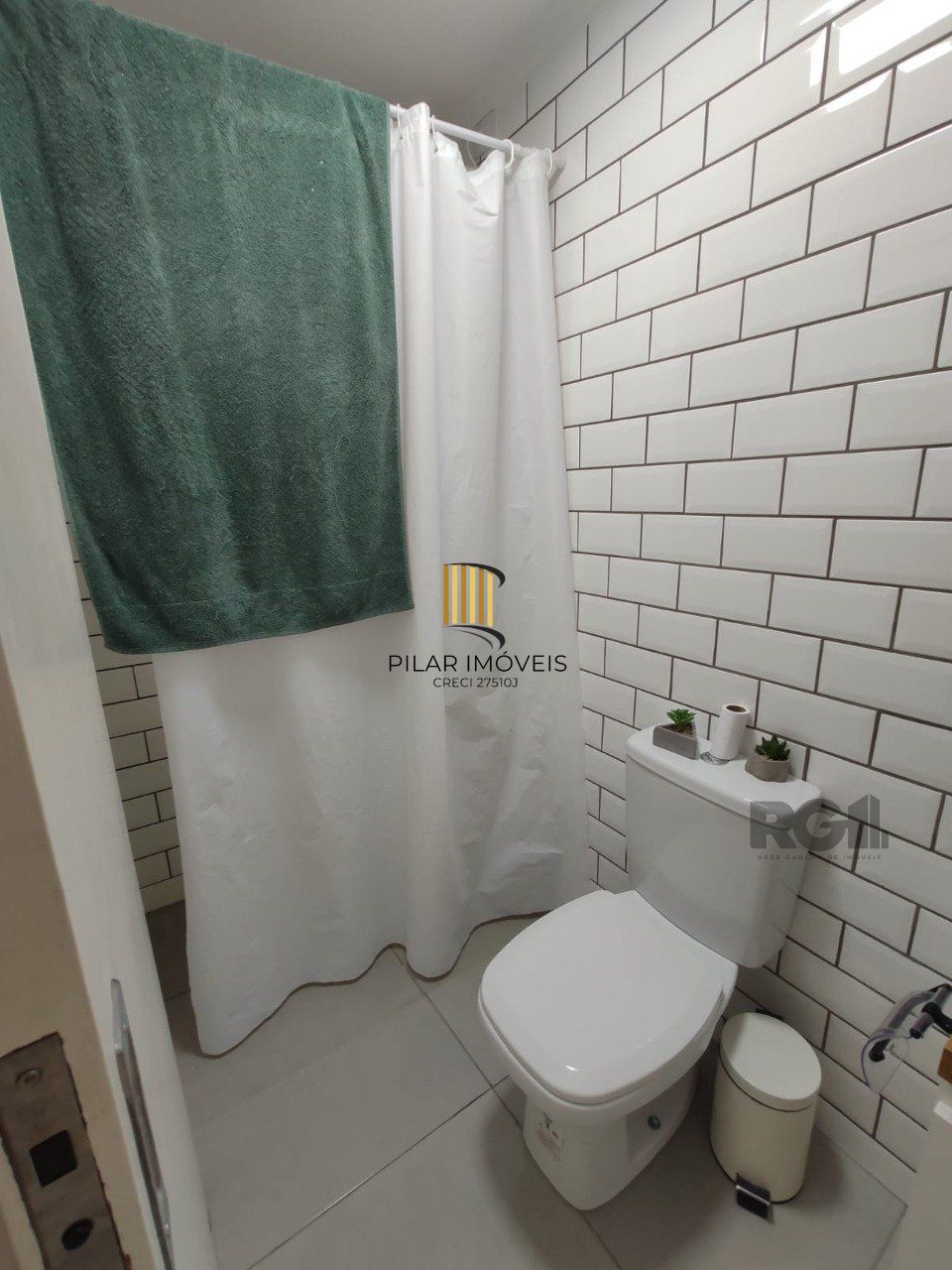Apartamento à venda com 2 quartos, 63m²