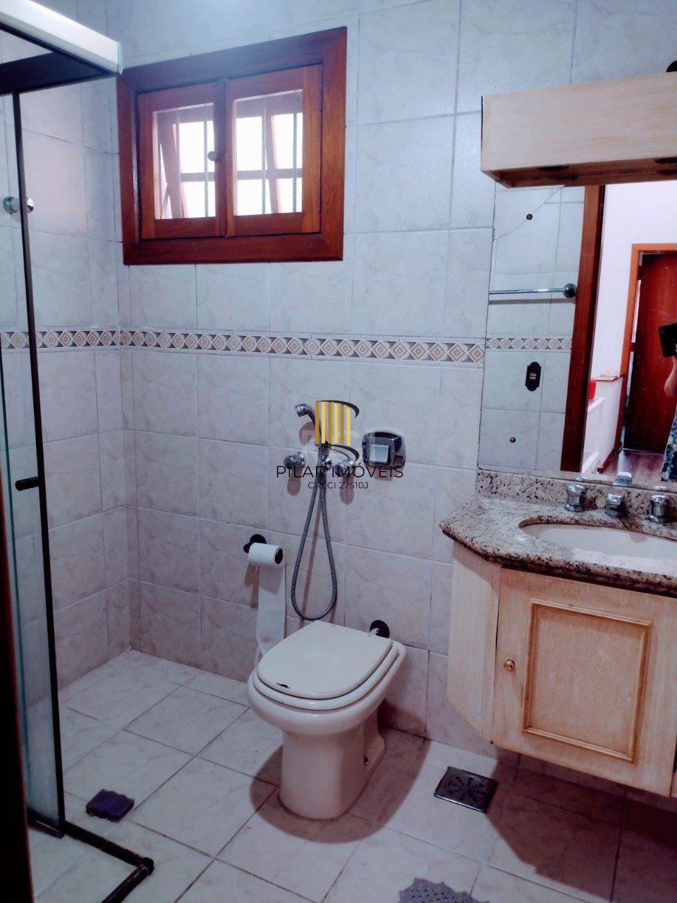 Casa para Venda - 178.5m², 3 dormitórios, sendo 2 suites, 2 vagas - Tristeza