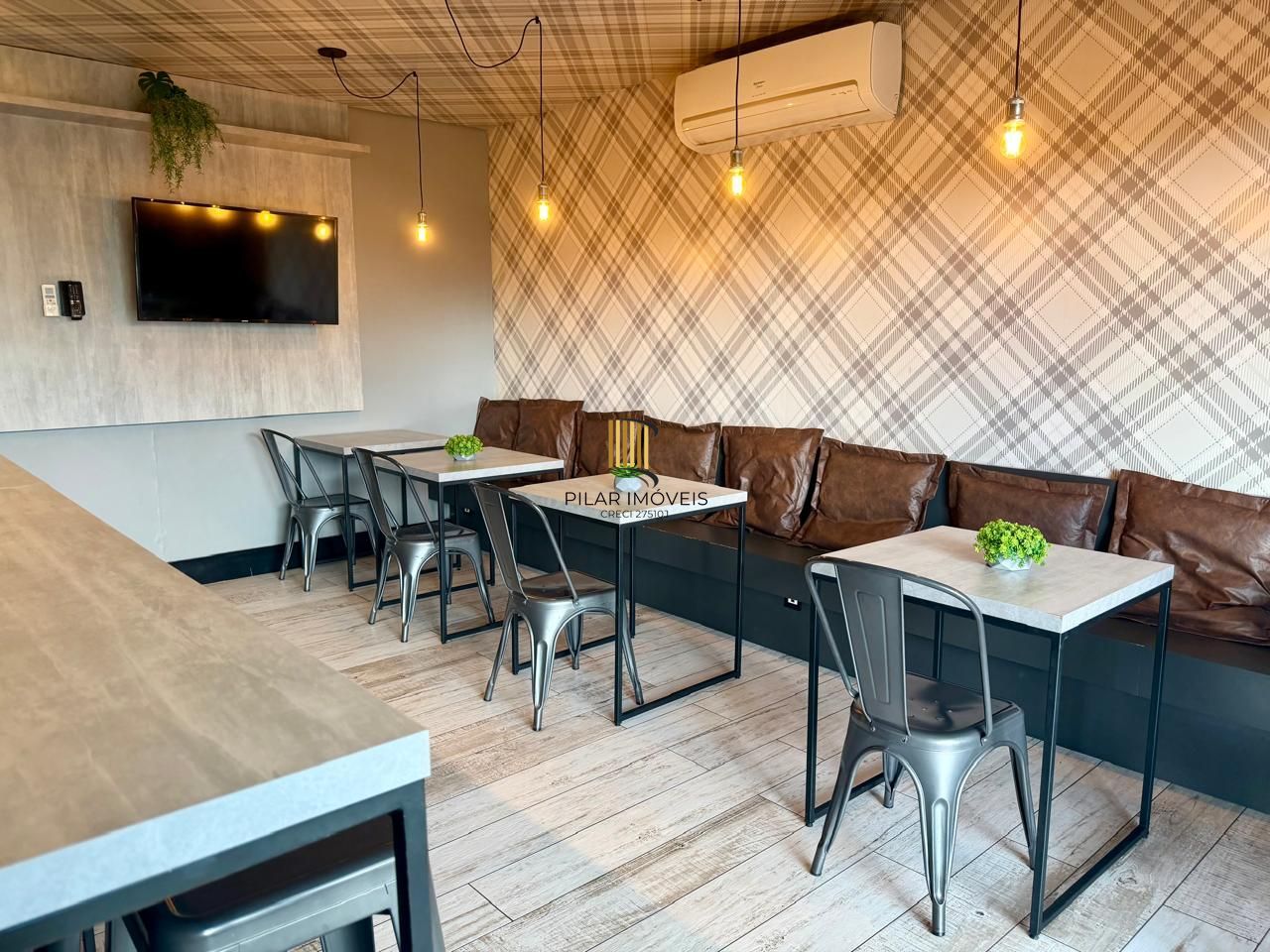 Apartamento com box duplo no bairro Teresópolis