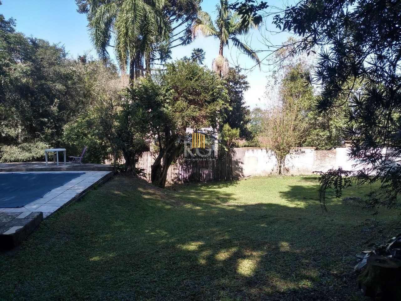Casa para Venda - 290m², 13 dormitórios, sendo 6 suites, 10 vagas - Belém Novo, Porto Alegre