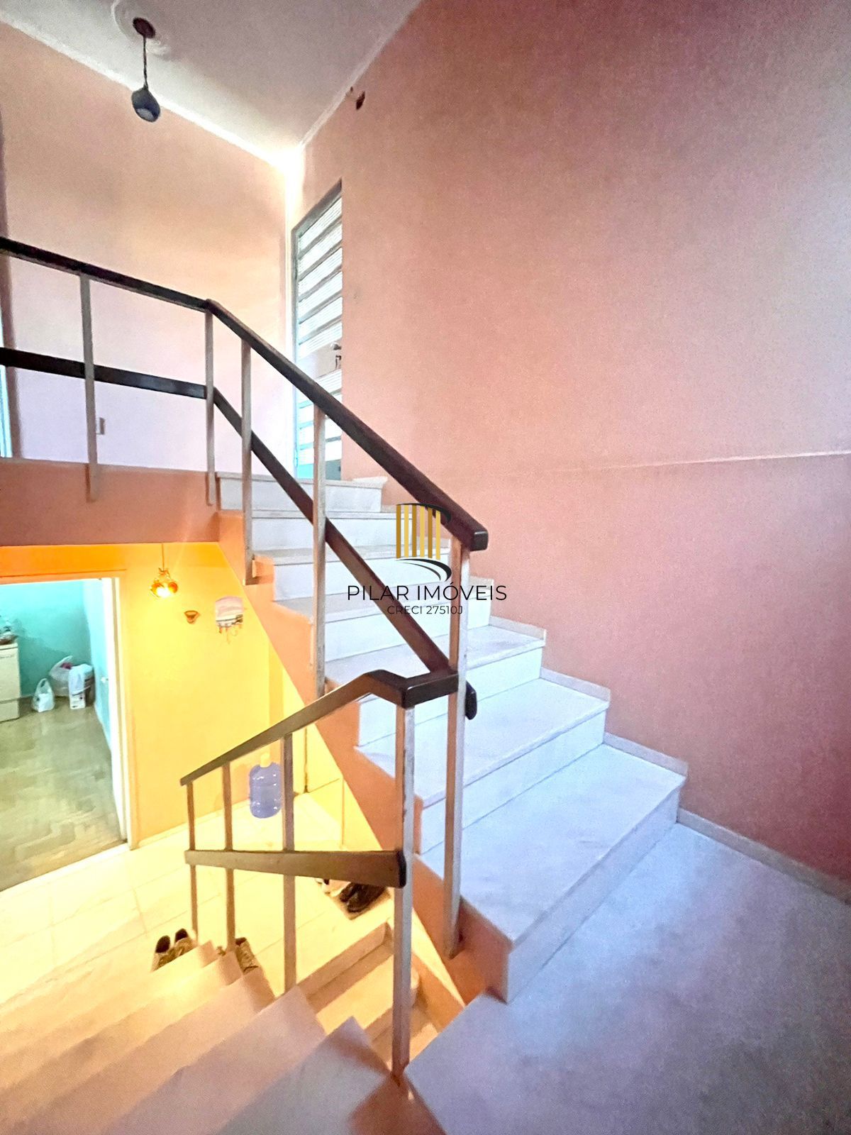 Sobrado Com 4 dormitórios, 1 suíte e 228M² no Bairro Petrópolis -Porto Alegre/RS