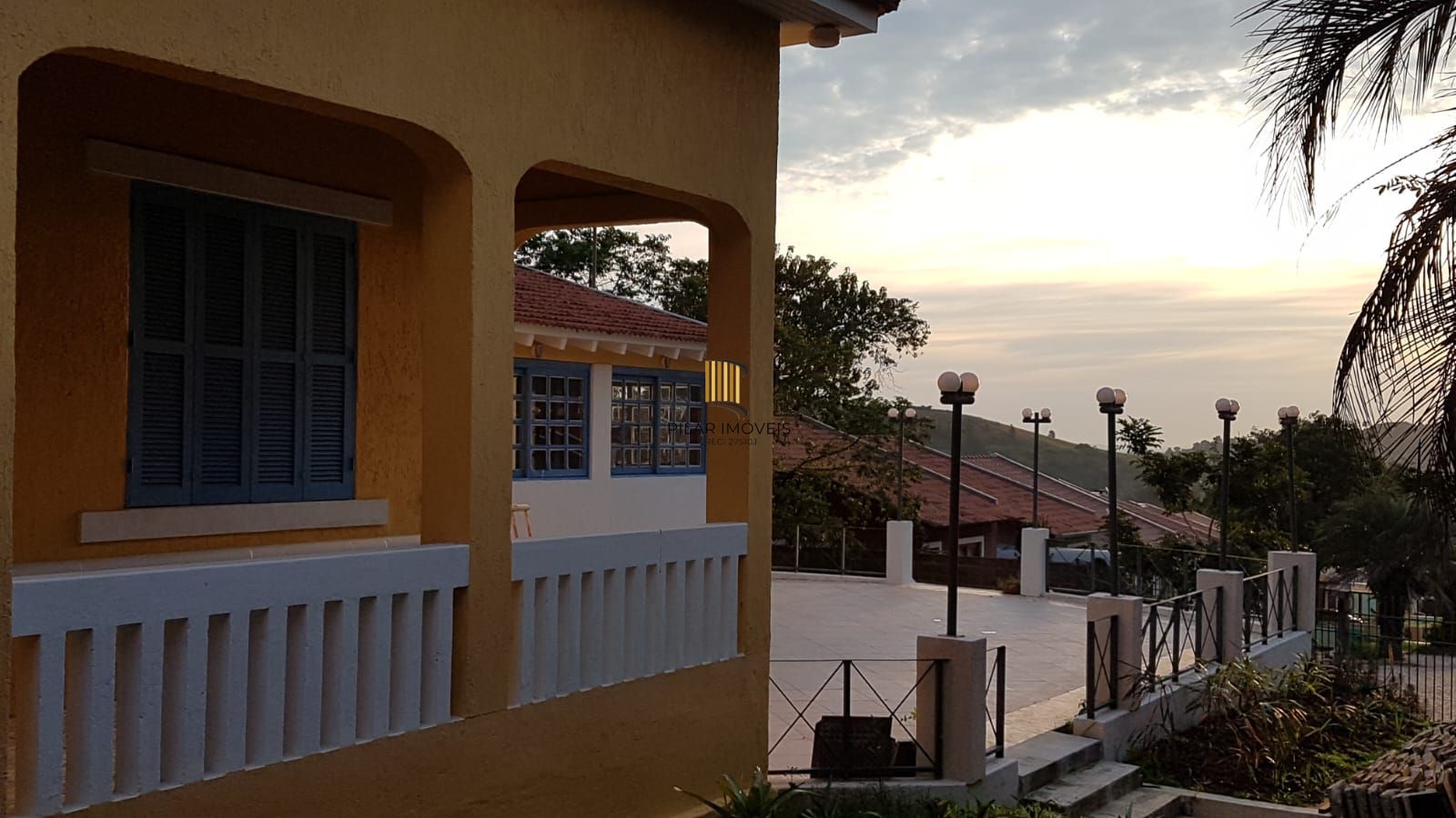 Casa Centenária no Bairro Belém Velho Residencial/Comercial