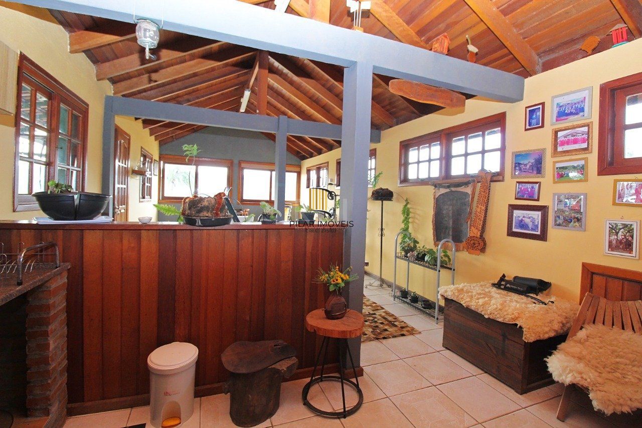 Casa para Venda - 339m², 3 dormitórios, 2 vagas - Vila Nova, Porto Alegre