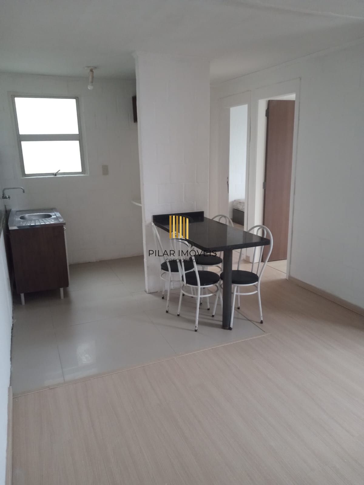 Apartamento de 2 dormitórios e uma vaga