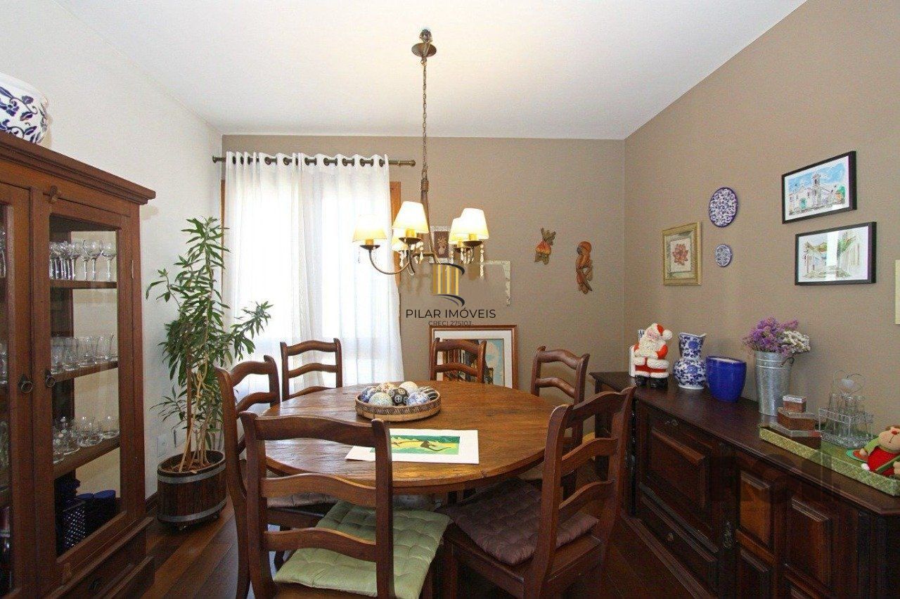 Apartamento a venda no coração do bom fim em Porto Alegre.