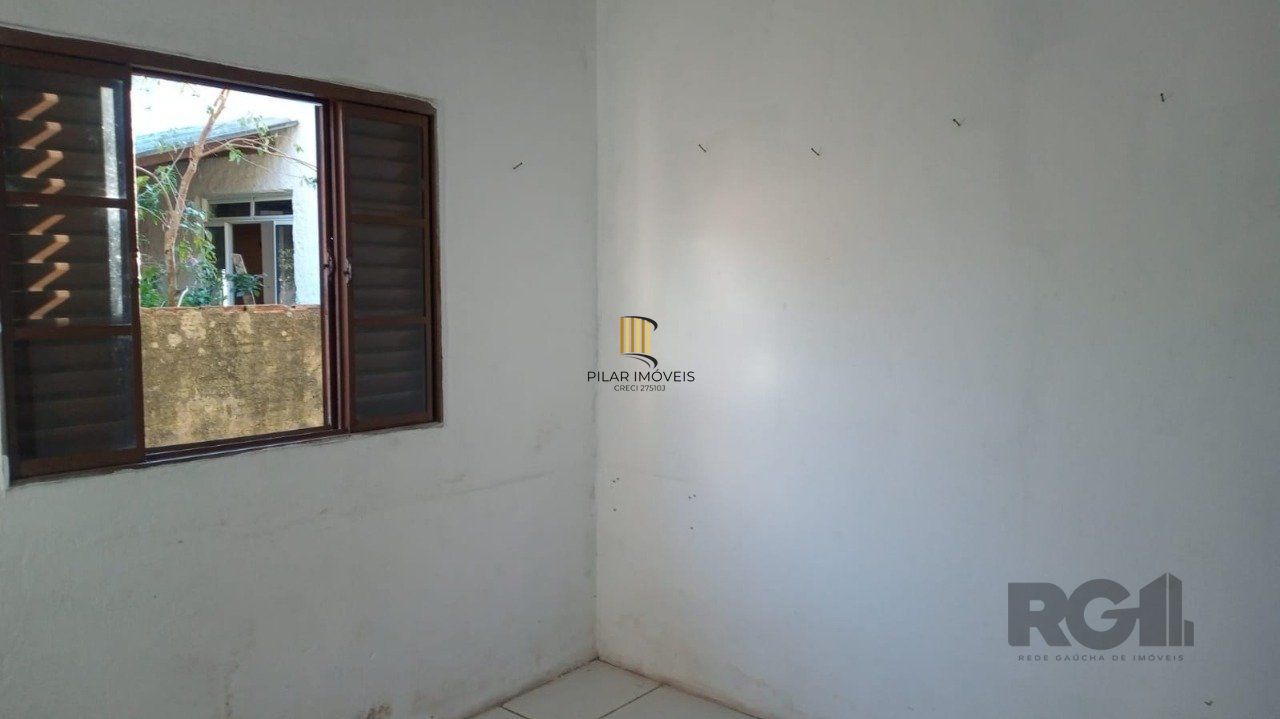 Casa à venda 2 dormitórios 3 vagas no Bairro Lami Porto Alegre RS