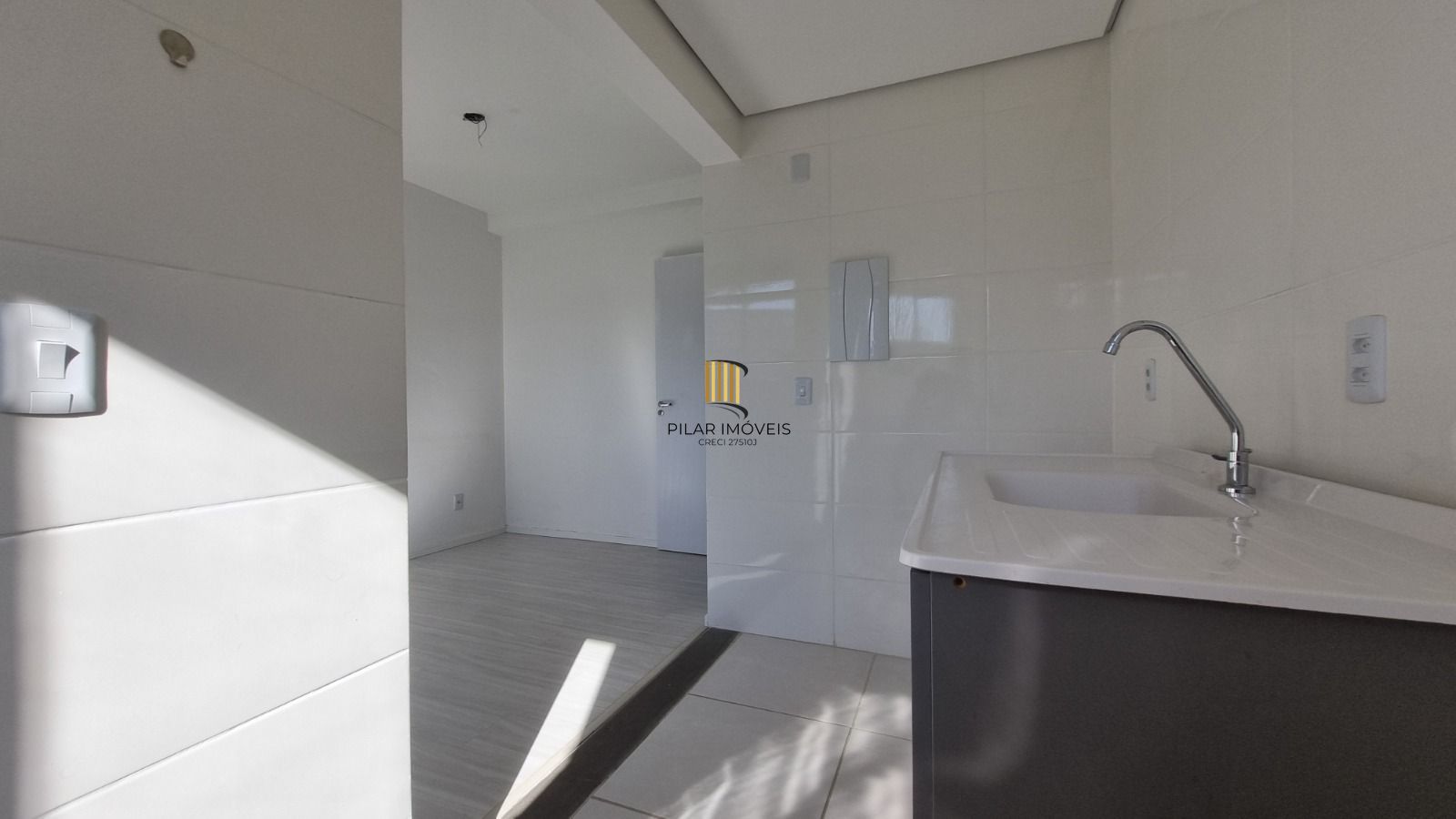 Apartamento com 02 quartos no Bairro Alto Petrópolis e 01 vaga