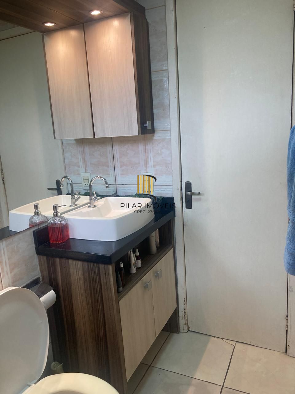 Apartamento com 02 quartos no Bairro Jardim do Salso