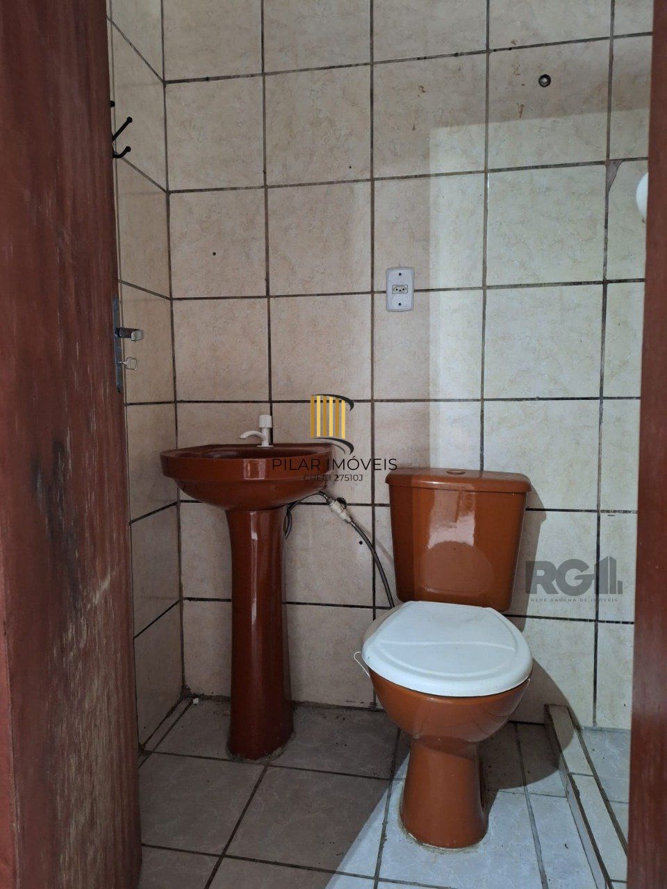 Casa 2 dormitórios no bairro Ponta Grossa