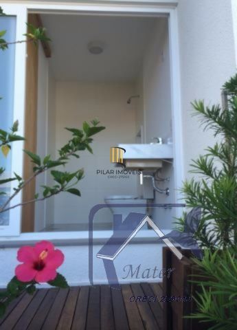 Casa para Venda - 260m², 3 dormitórios, sendo 2 suites, 4 vagas - Hípica