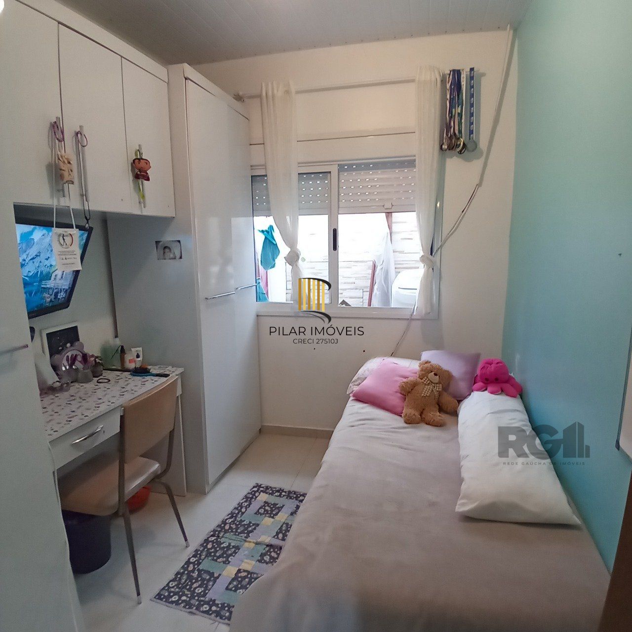 Casa para Venda - 97,95m², 4 dormitórios, 1 vagas - Hípica, Porto Alegre