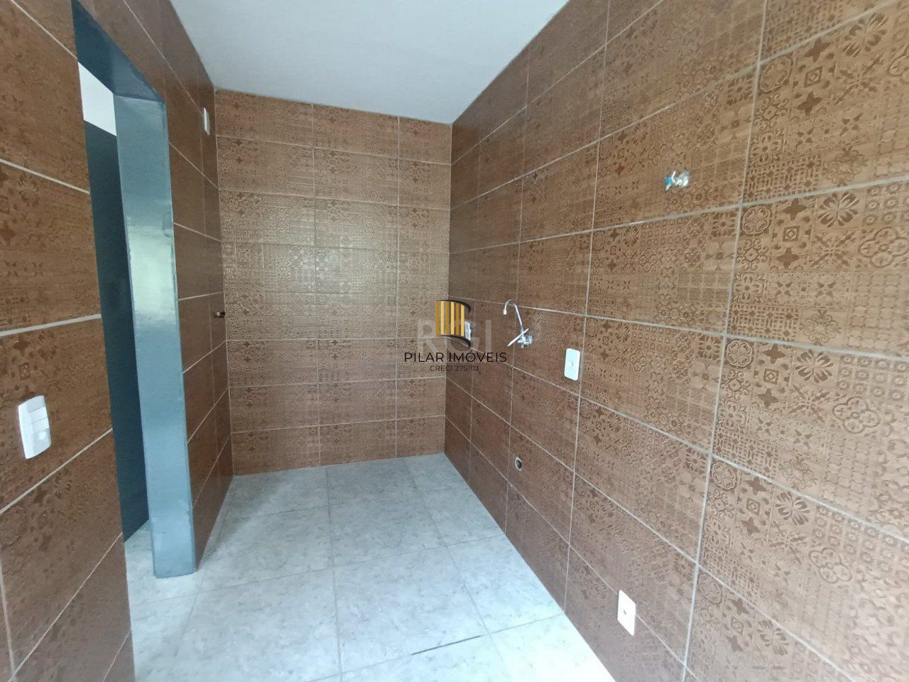 Apartamento para Venda - 33.3m², 1 dormitório, 1 vaga - Santo Antonio, Porto Alegre