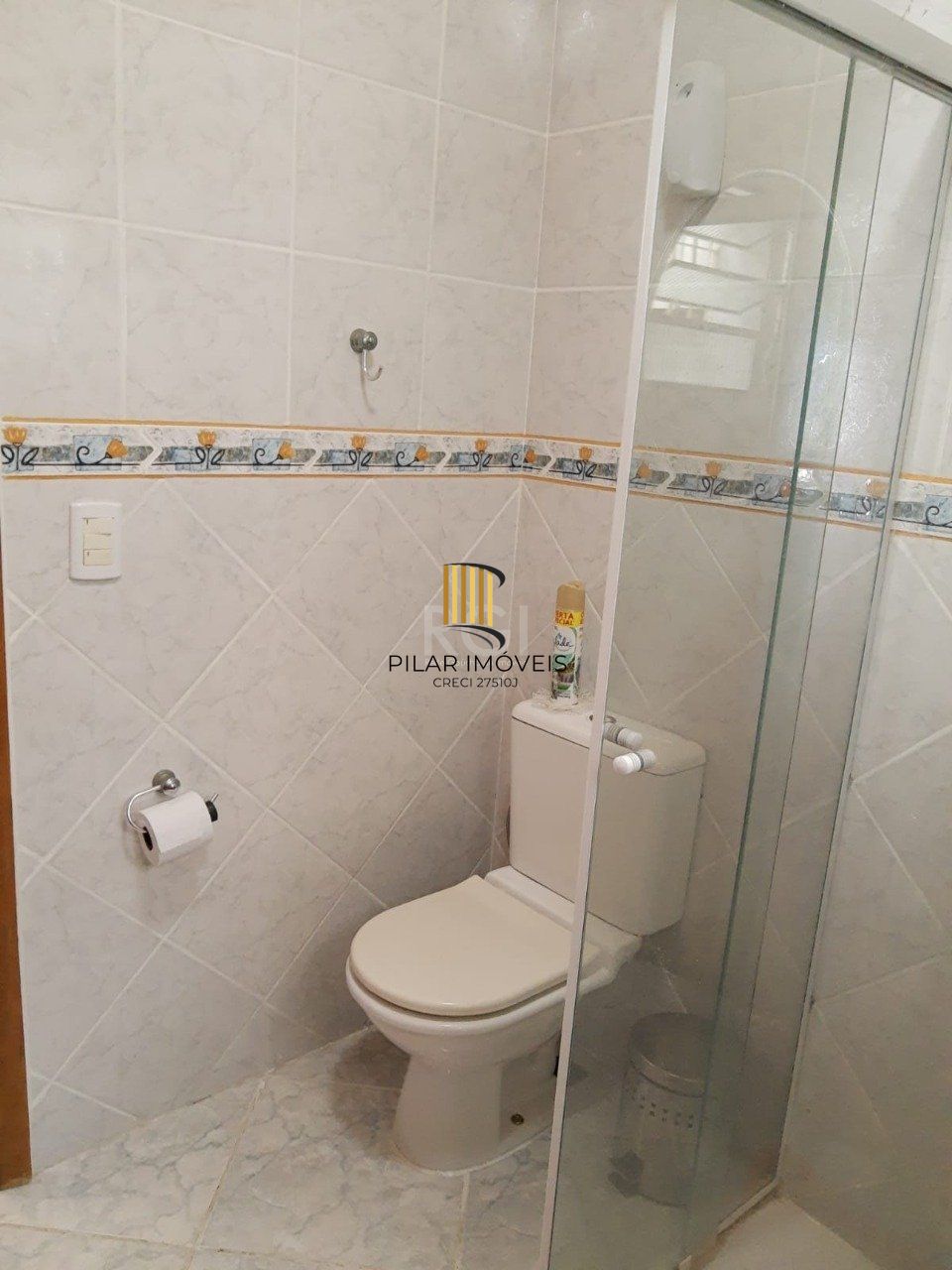 Casa para Venda - 103.38m², 2 dormitórios, sendo 1 suites, 3 vagas - Cecília, Porto Alegre