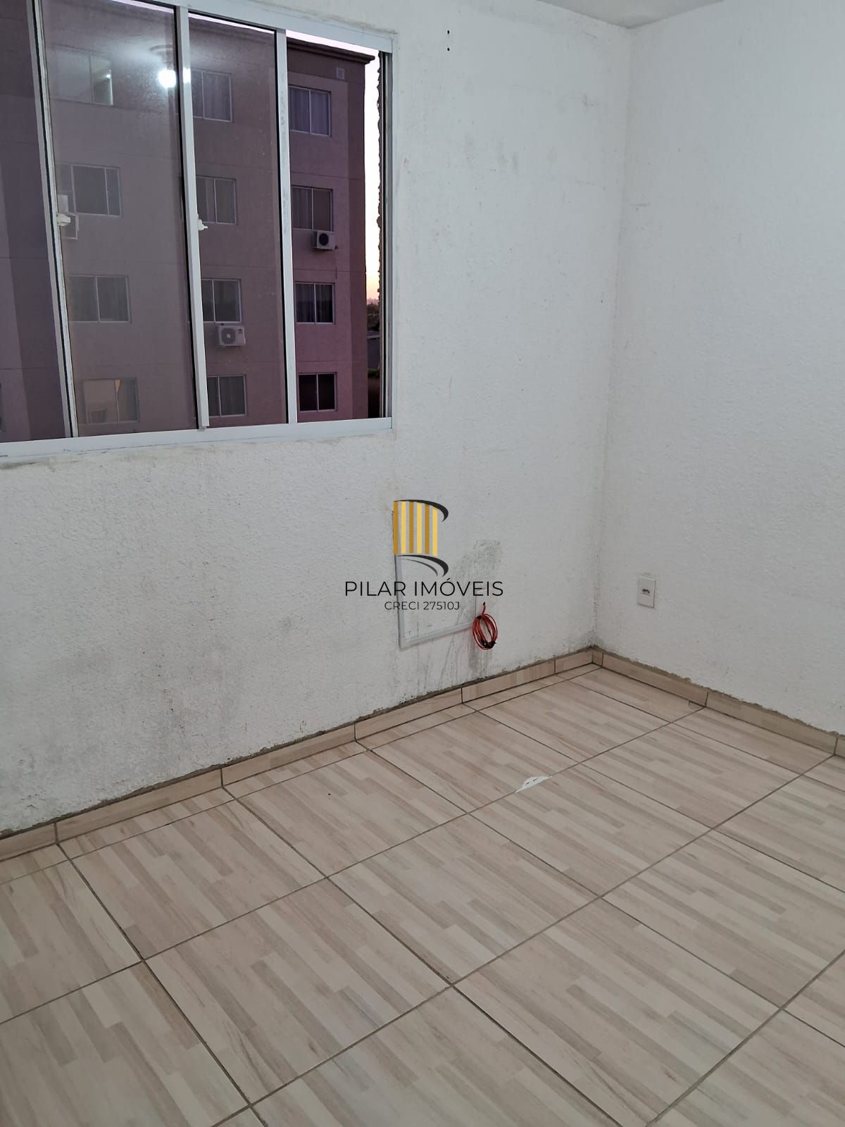 Apartamento 2 Dormitórios, 2º Andar, 01 vaga no Bairro Sarandi em Porto Alegre.