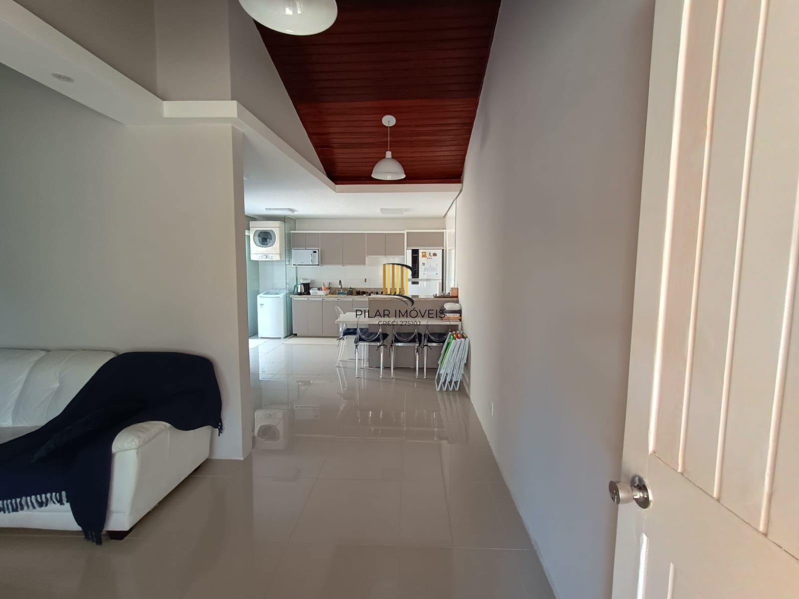 LINDA CASA EM CONDOMÍNIO EM CANOAS - QUITADA