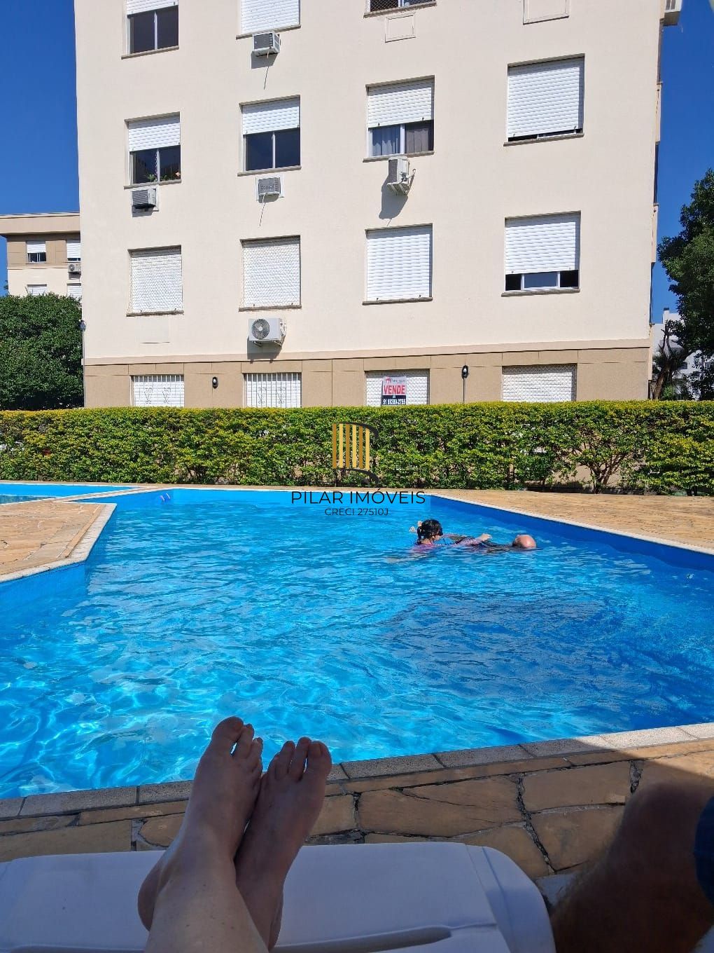 Apartamento de 02 quartos no Bairro: Teresópolis ao Lado do Shopping Bourbon