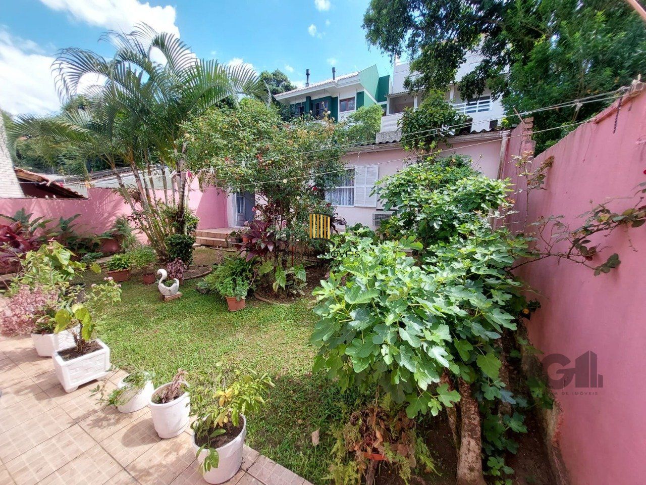 CASA 3 QUARTOS - ESPÍRITO SANTO - PORTO ALEGRE - RS