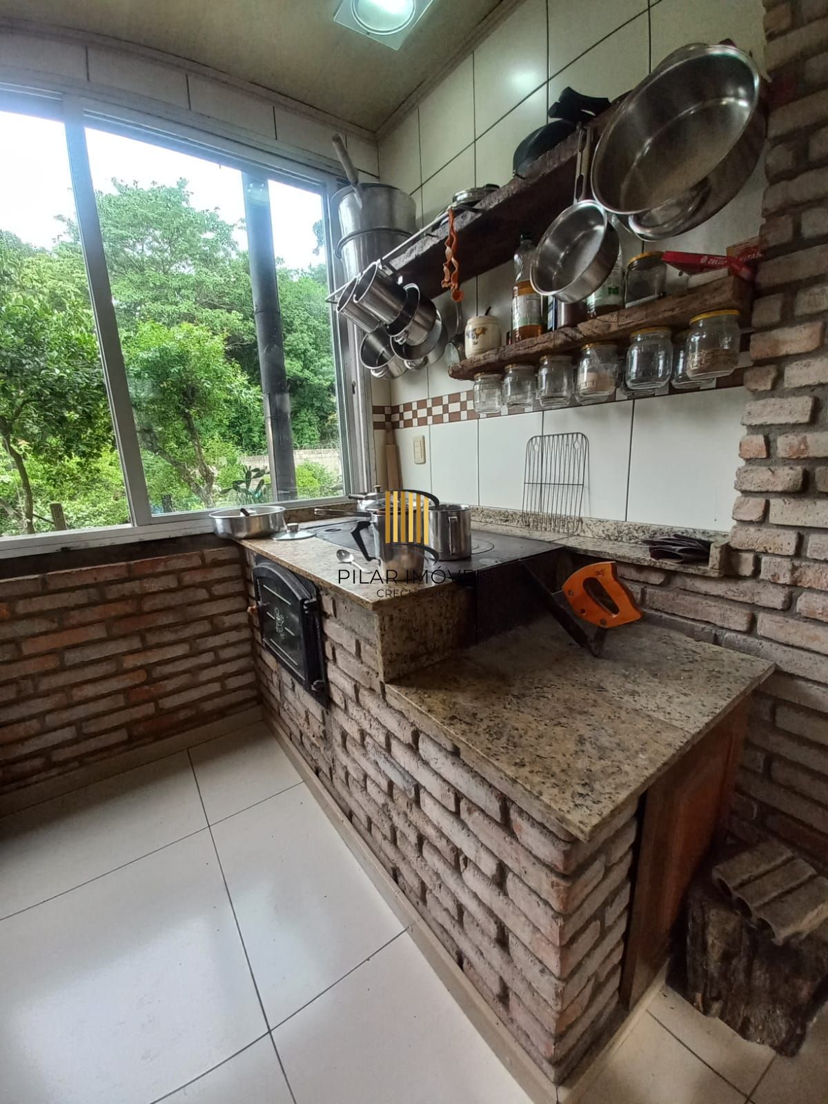 Ampla residência próximo do CEITEC e UFRGS