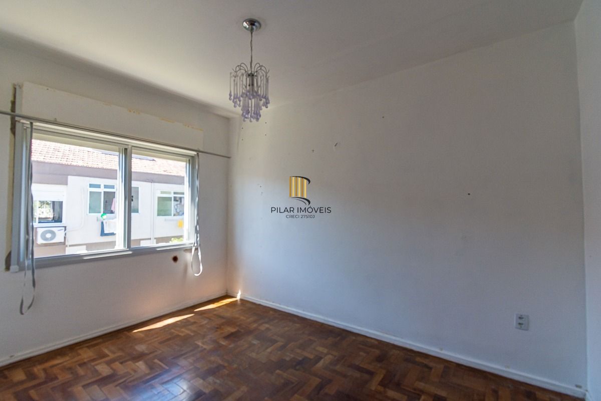 Apartamento com 02 quartos no Bairro Vila Ipiranga