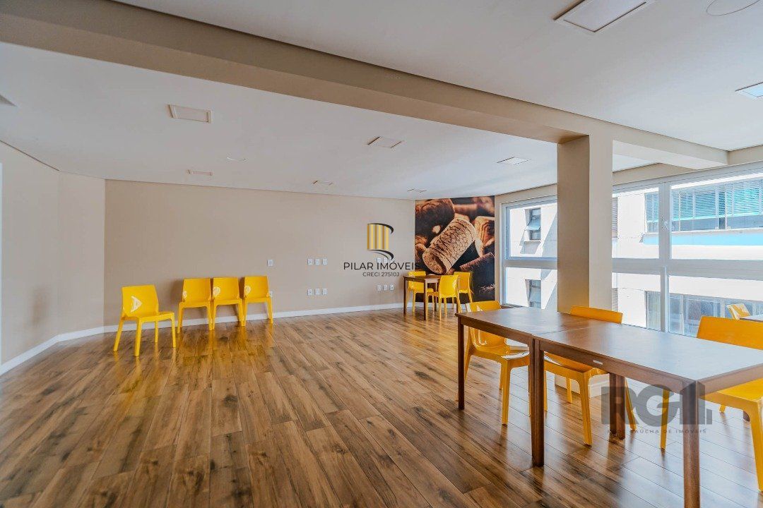 Apartamento Garden com 3 quartos, 1 suíte no Bairro Cristal Porto Alegre, RS