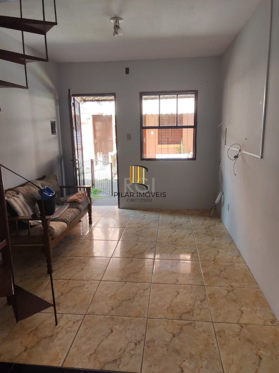 Casa Condominio para Venda - 36m², 2 dormitórios, 1 vaga - Guarujá, POA