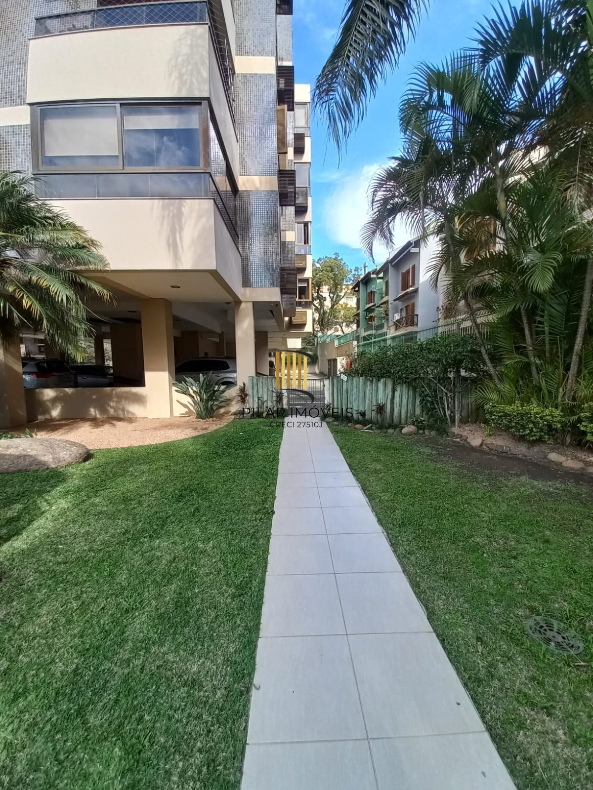 Apartamento reformado no coração da Tristeza