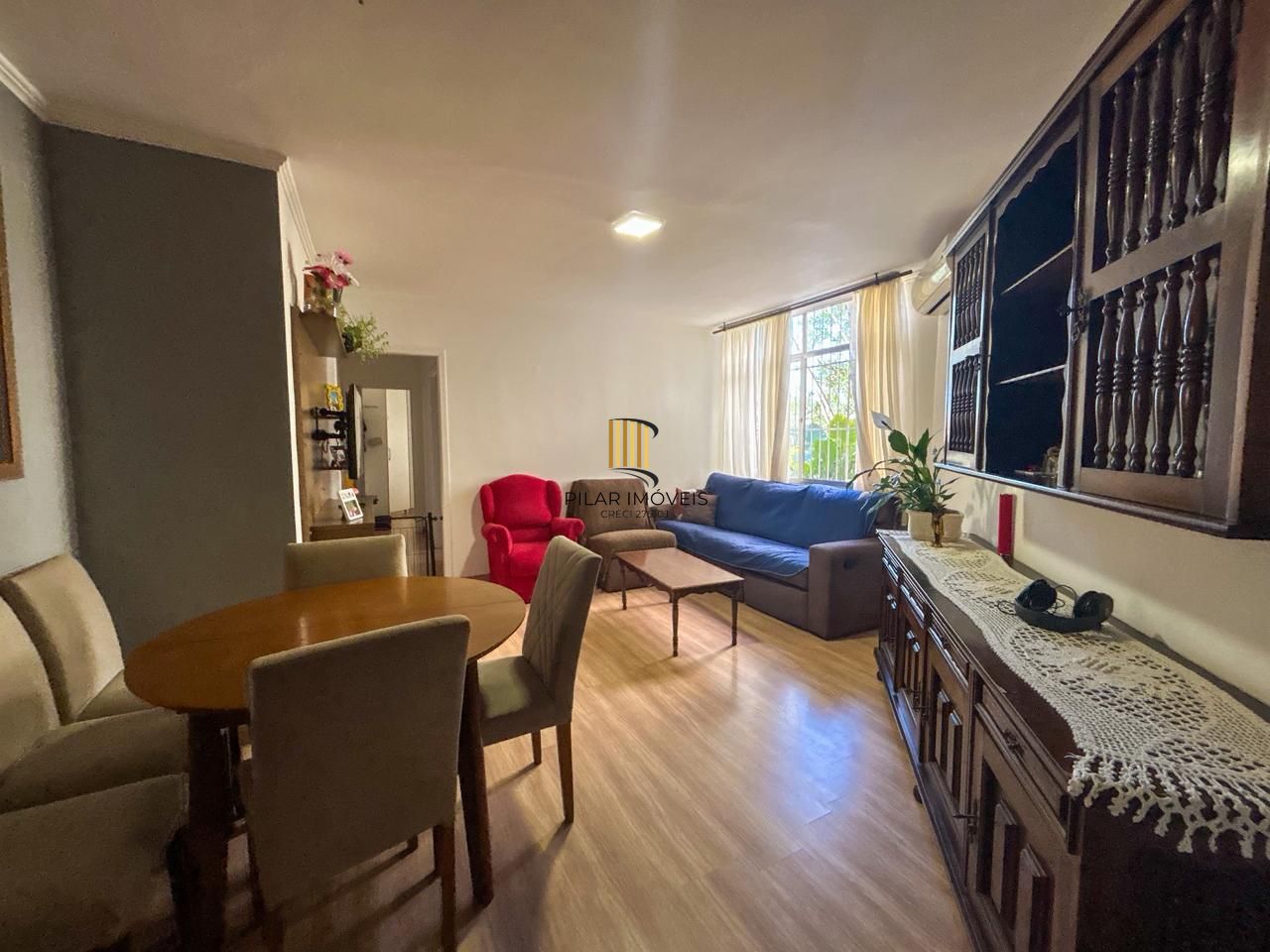 Apartamento de 2 quartos no bairro Tristeza