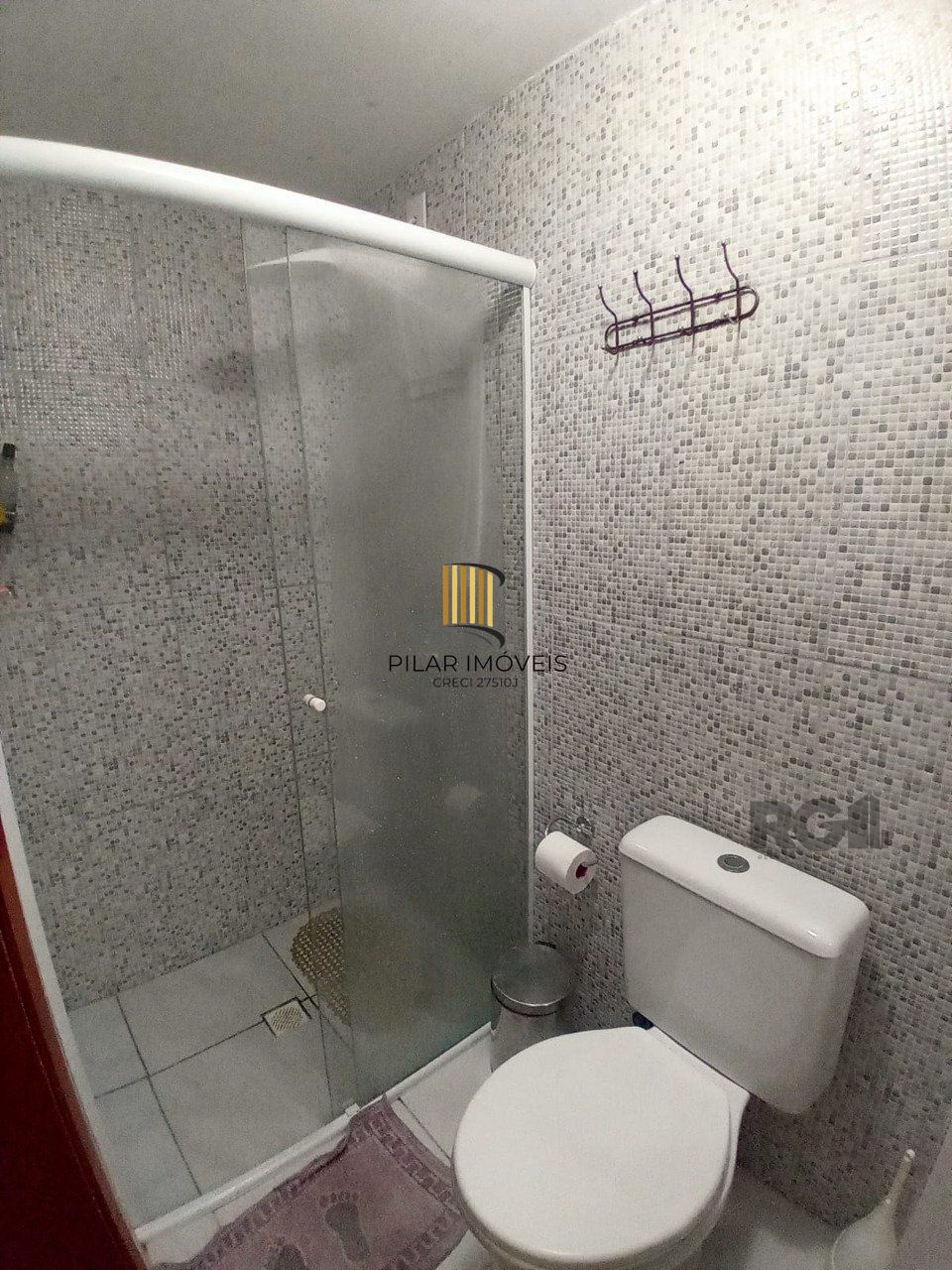 Casa na Hípica de 3 dormitórios e vaga