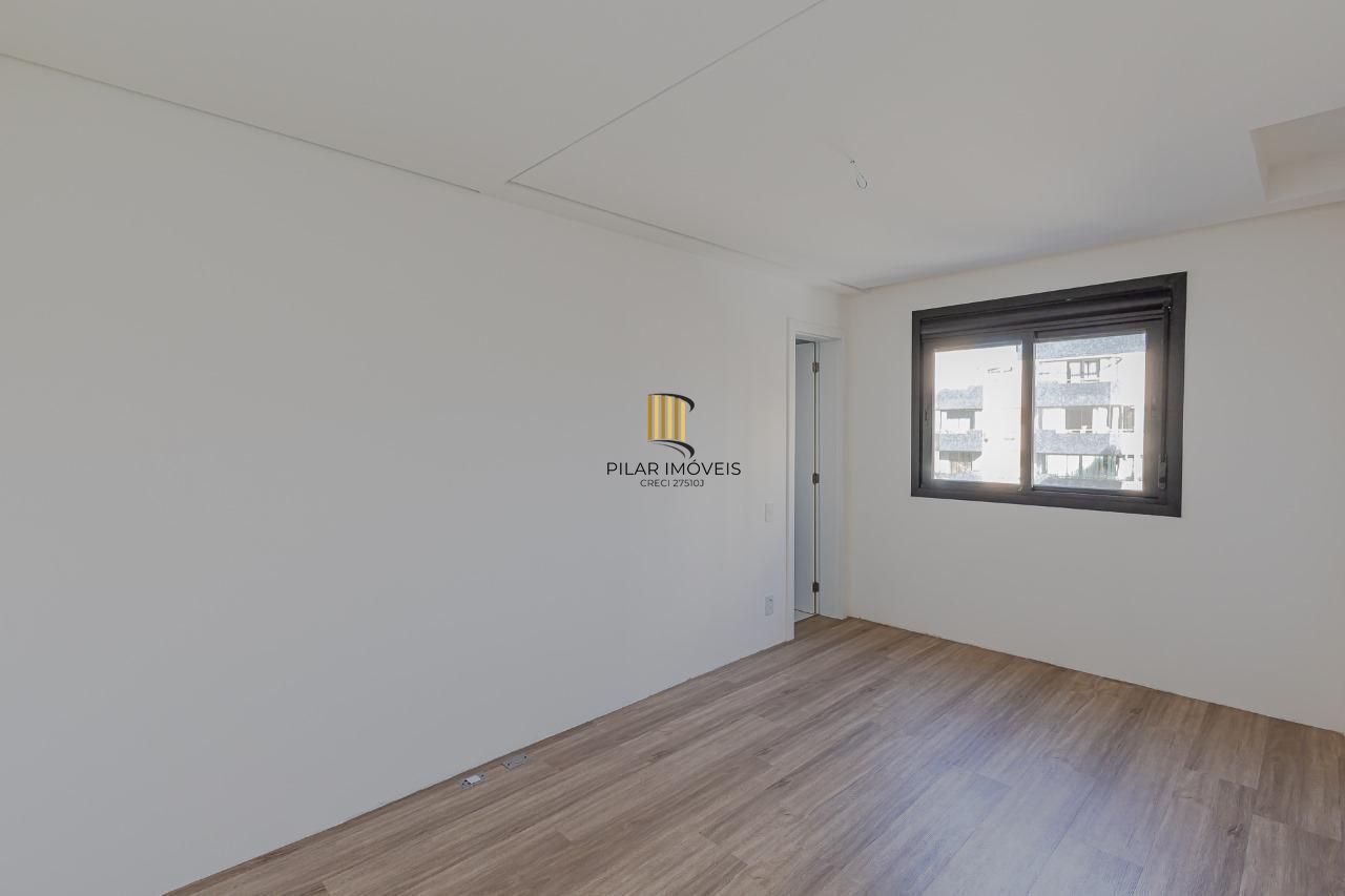 APARTAMENTO, 2 DORMITÓRIOS, 2 SUÍTES, VARANDA, VAGA DE GARAGEM, BAIRRO MENINO DEUS, PORTO ALEGRE/RS