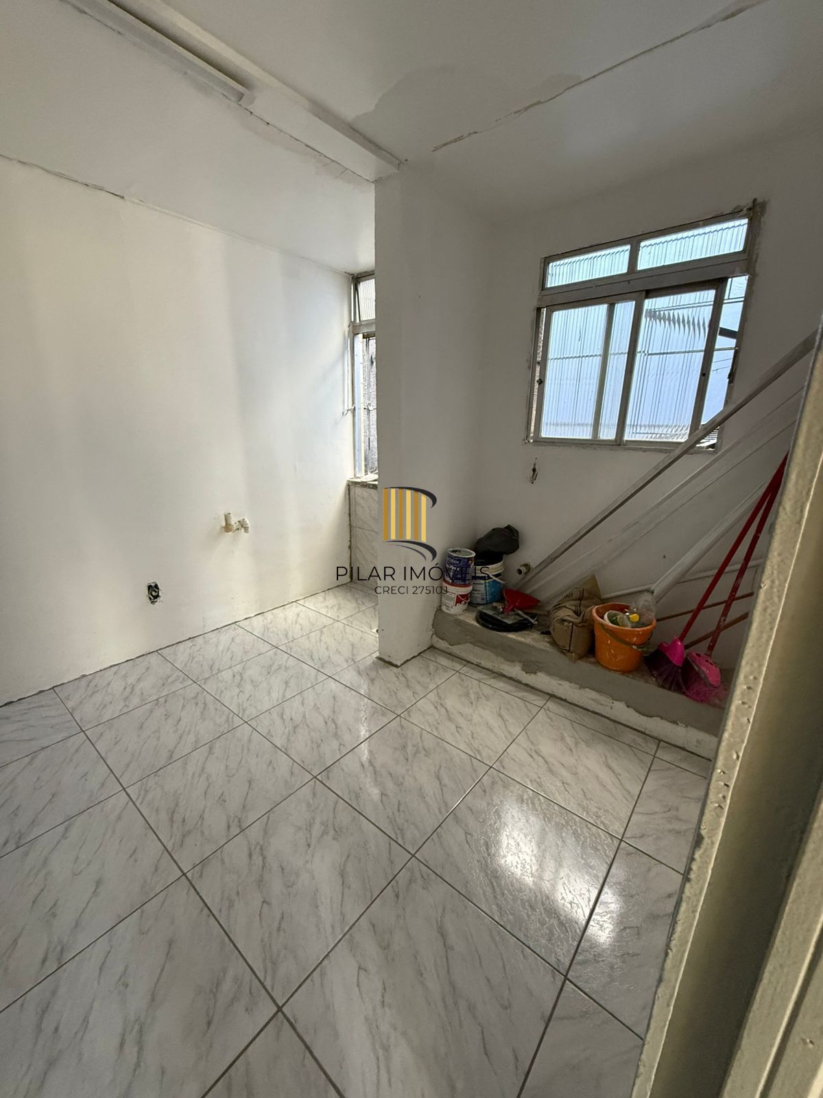 Apartamento para Venda - 82m², 2 dormitórios, 1 vaga - Praia De Belas