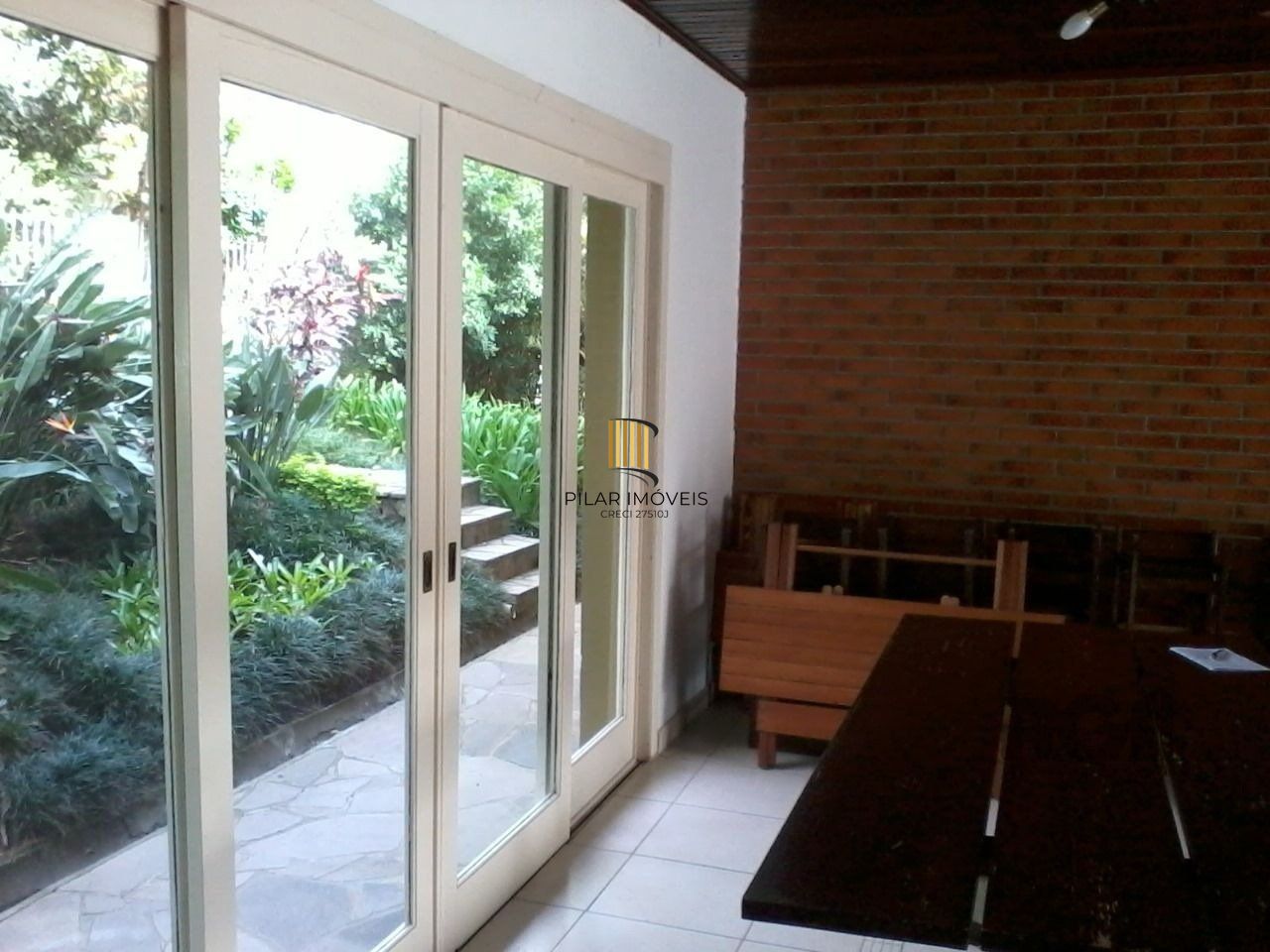 Casa Condominio para Venda 3 dormitórios, sendo 1 suites, 2 vagas - Tristeza