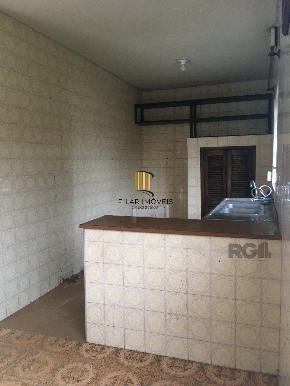 Casa 5 dormitórios no bairro Belém Novo