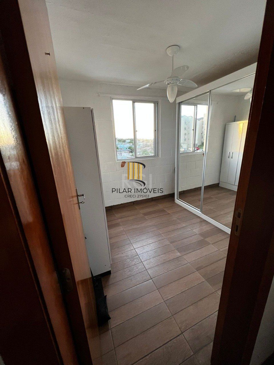 Apartamento para Venda - 38.24m², 2 dormitórios, 1 vaga - Vila Nova, Porto Alegre