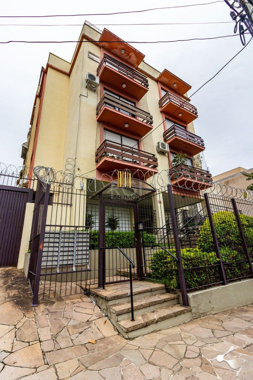 Apartamento 02 dormitórios No Bairro Tristeza em Porto Alegre/RS