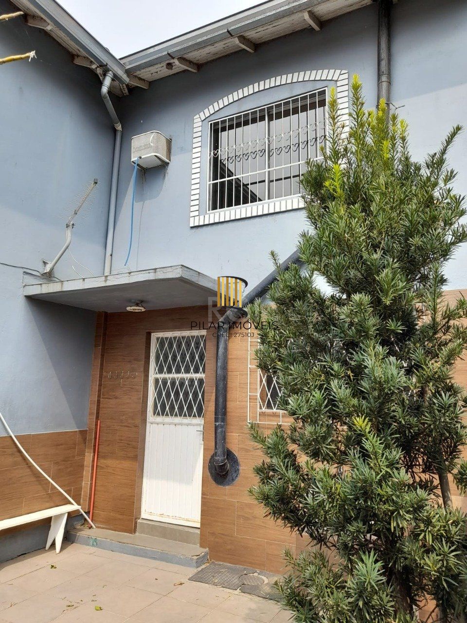 Casa para Venda - 149m², 4 dormitórios, 2 vagas - Campo Novo