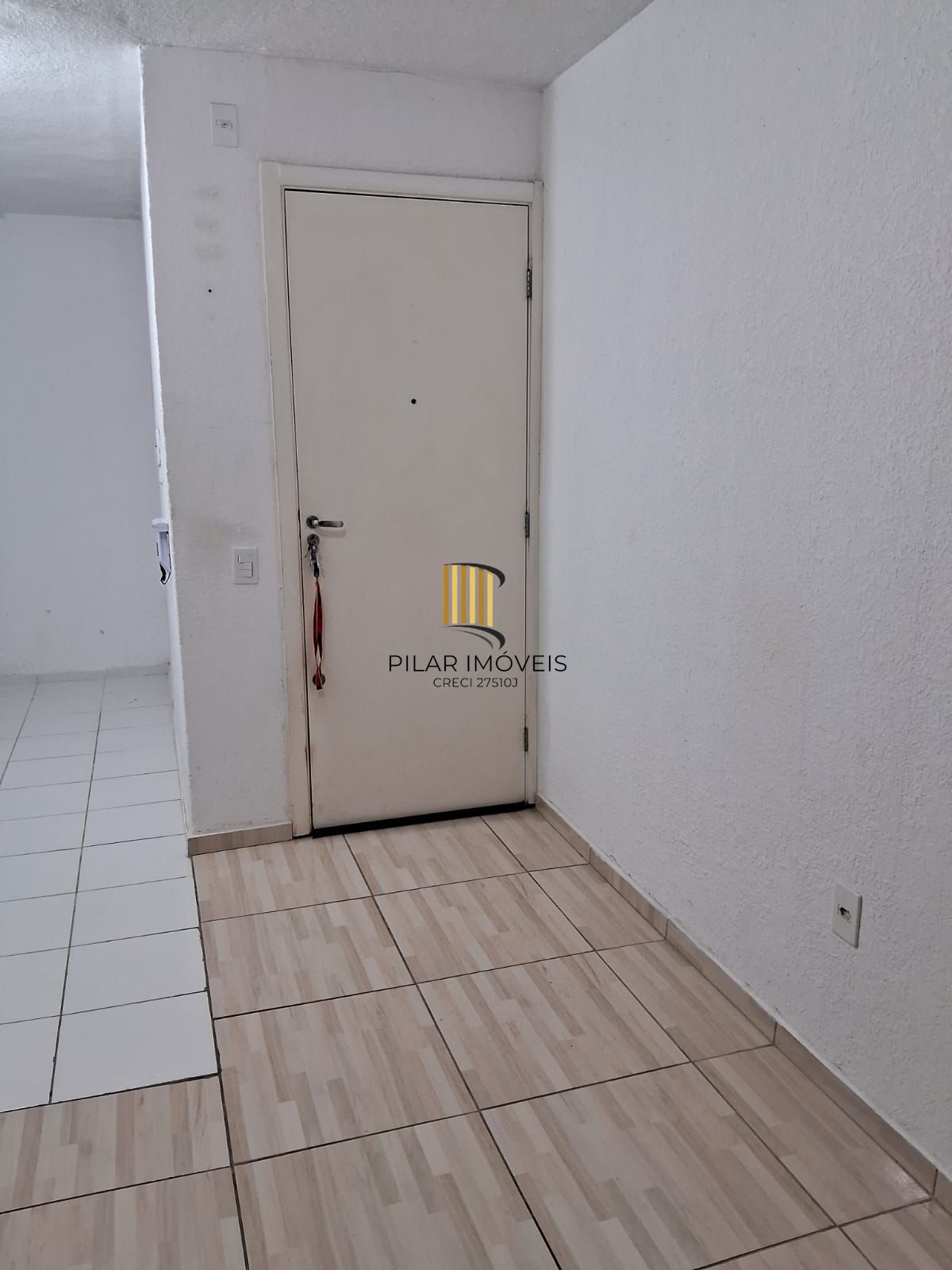 Apartamento 2 Dormitórios, 2º Andar, 01 vaga no Bairro Sarandi em Porto Alegre.