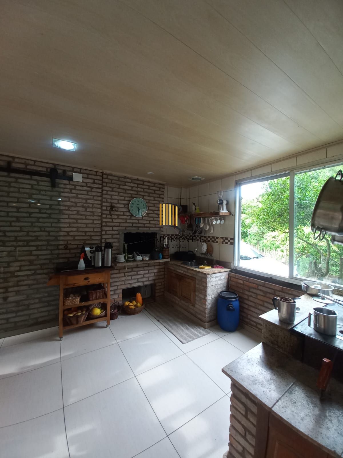 Ampla residência próximo do CEITEC e UFRGS