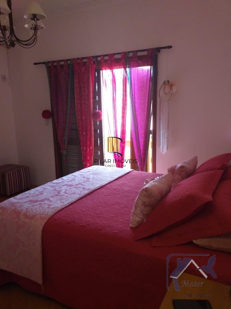 Casa para Venda - 273.64m², 5 dormitórios, 1 suíte, 4 vagas - Aberta dos Morros