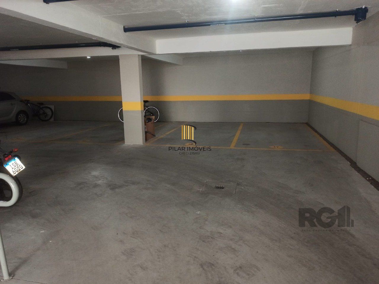 Grande OPORTUNIDADE!! Lindo Apartamento, com amplo Garden privado!!! Sua localização privilegiada, é com certeza um diferencial de destaque deste imóvel