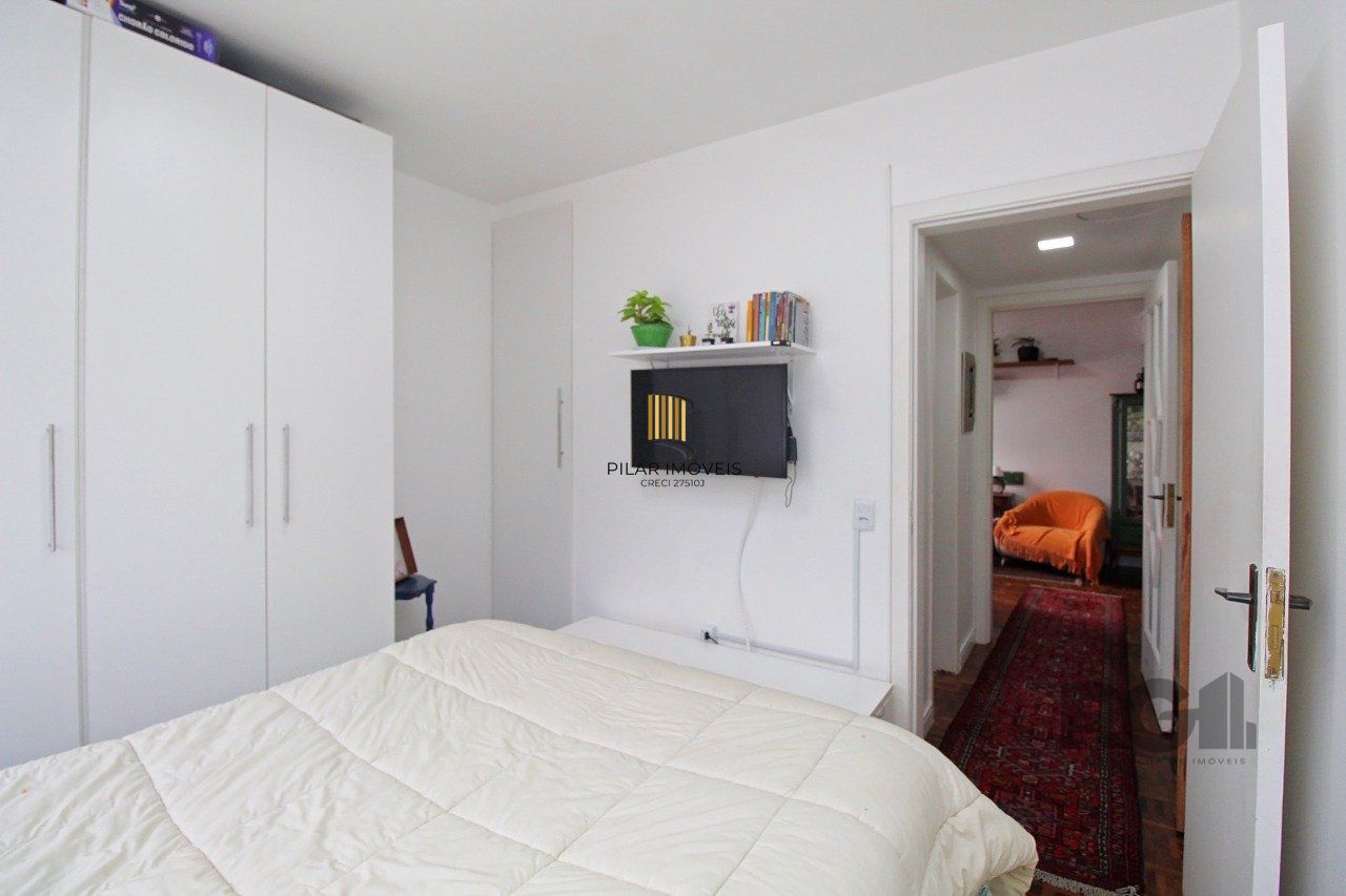 Apartamento a venda composto de dois dormitórios no bairro menino Deus com vaga