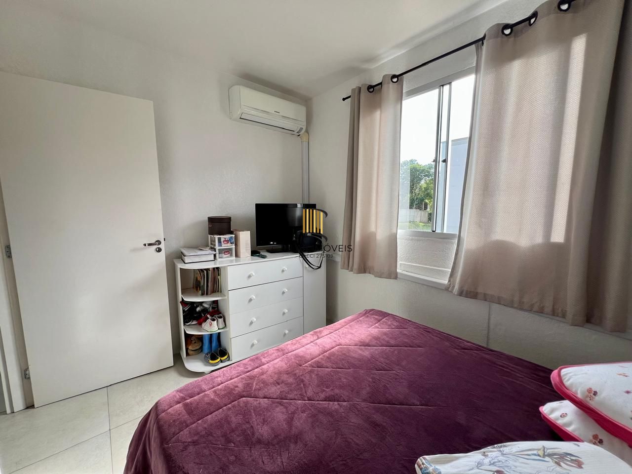 Apartamento 2 dormitorios bairro Cavalhada.