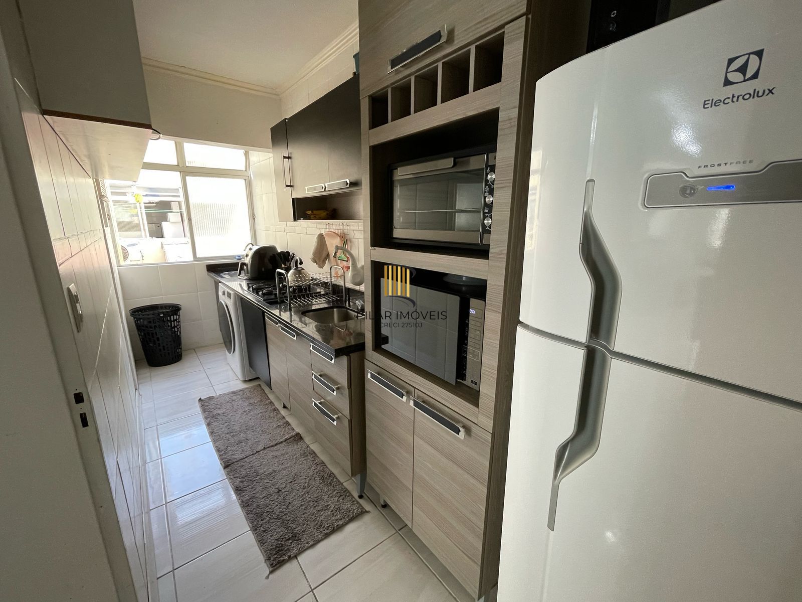 Apartamento com 02 quartos no Bairro Sarandi