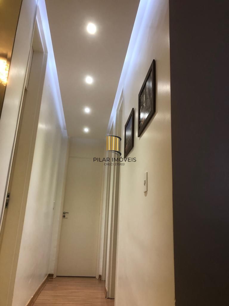 Apartamento com 03 quartos e 01 vaga  Bairro Camaquã