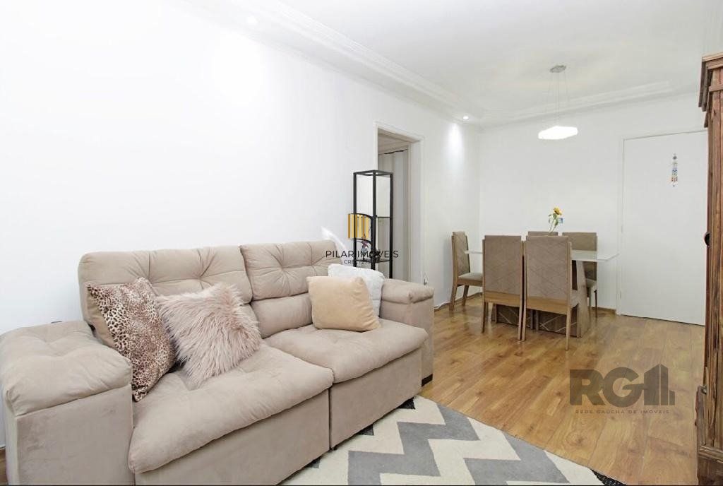 Apartamento 2 dormitórios, vaga de garagem, no bairro Camaquã, Porto Alegre/RS.