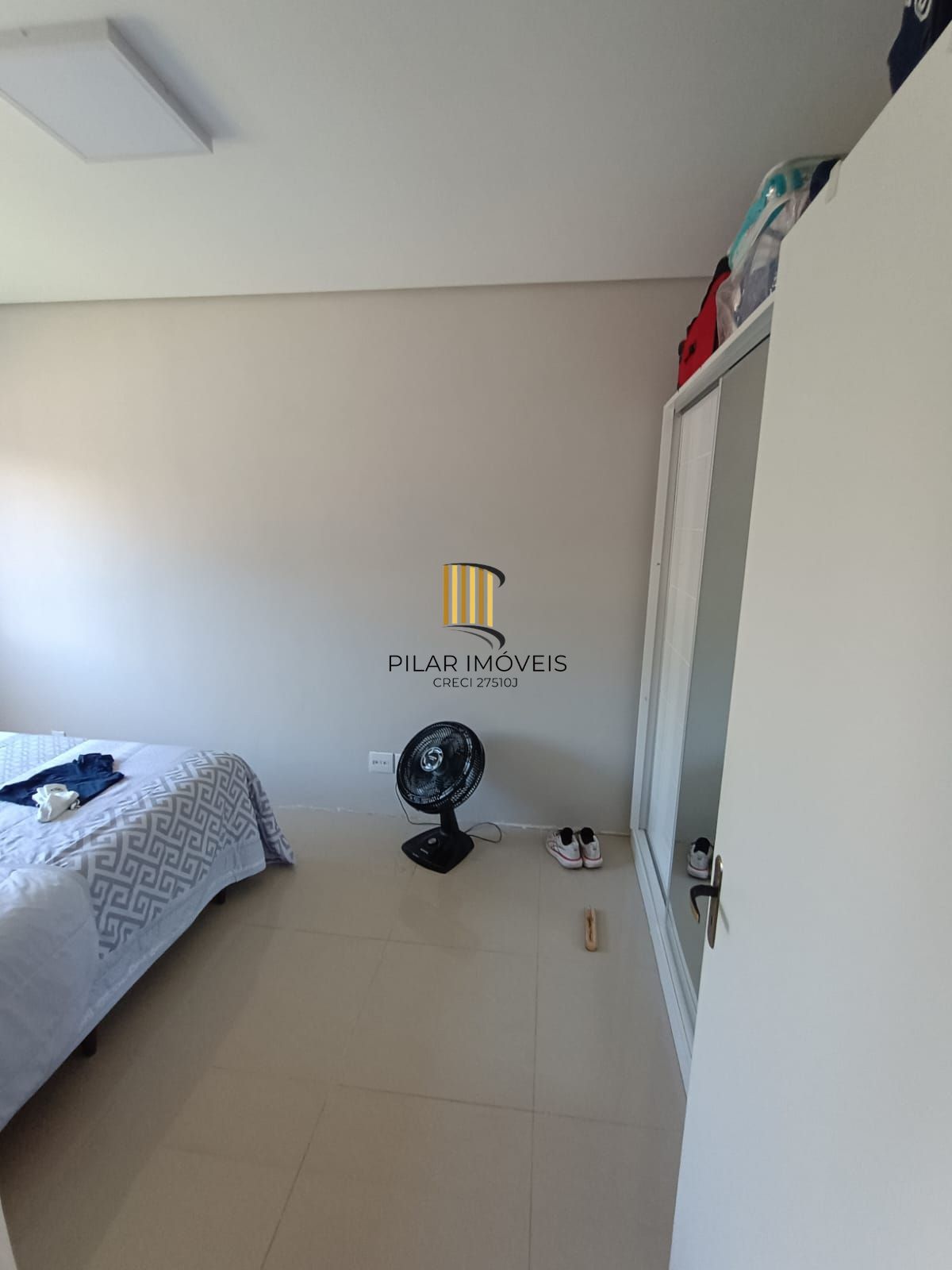 LINDA CASA EM CONDOMÍNIO EM CANOAS - QUITADA